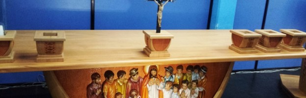 Papa en Bolivia Artesanos de Postrervalle plasman su talento para la Misa del Papa Francisco